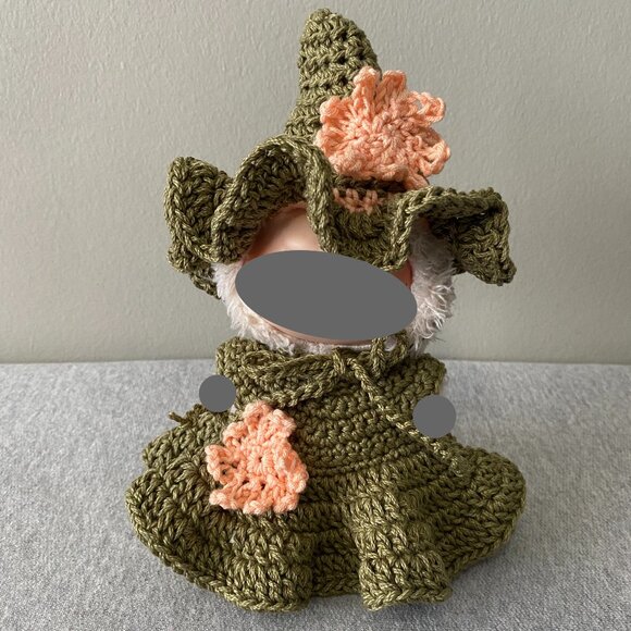 Handmade Crochet Autumn Green Peach Fairy Witch Outfit for 17cm Doll 2-Piece Set - Picture 1 of 9